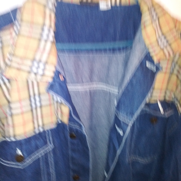 Burberry denim jacket - Picture 3 of 12